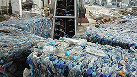 waste plastic bottles2.jpg
